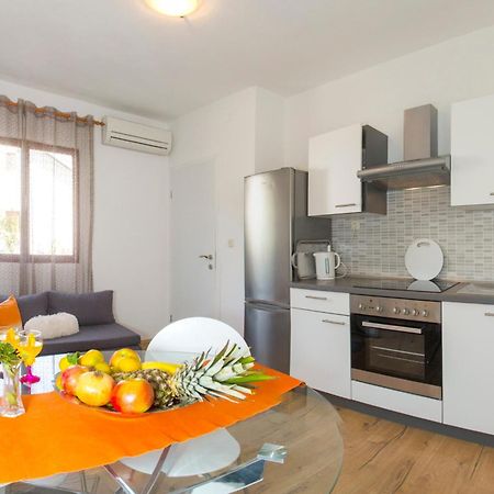 Great Located Family Apartments 산책길 외부 사진